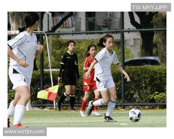 上海西班牙足球球星学校助力青少年足球发展 打造未来足球新星基地